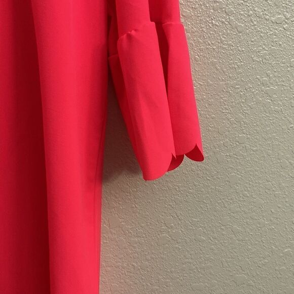 Coco & Main Scallop Bell Sleeve Pink Dress size small - Picture 3 of 5